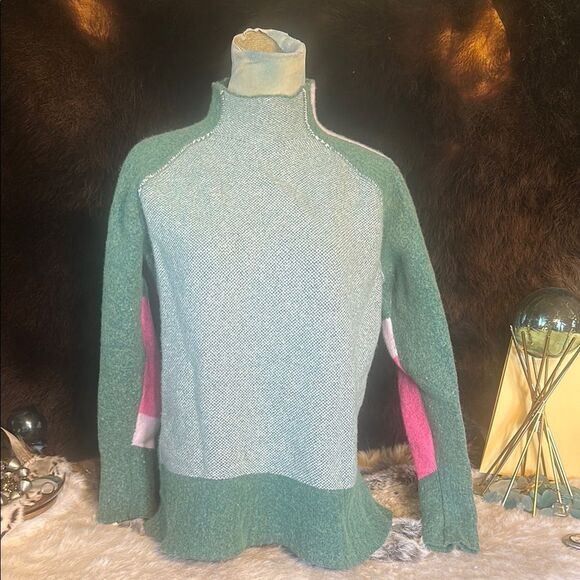 Green and Pink Women's Sweater L (6000A) - Picture 1 of 6